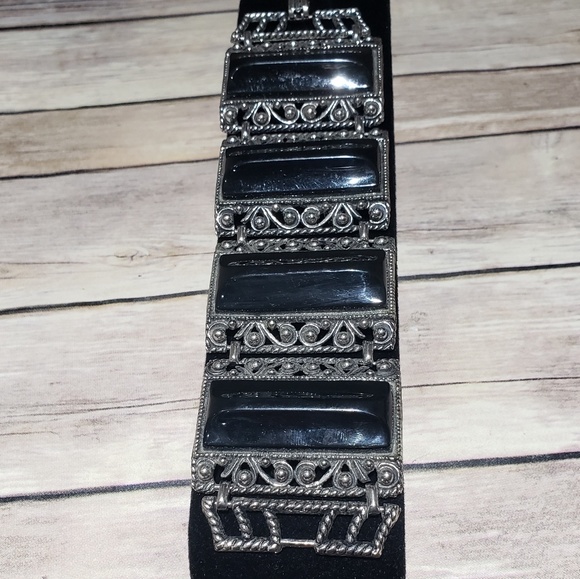 Vtg 30s or 40s lucite and base metal bracelet - Picture 3 of 7